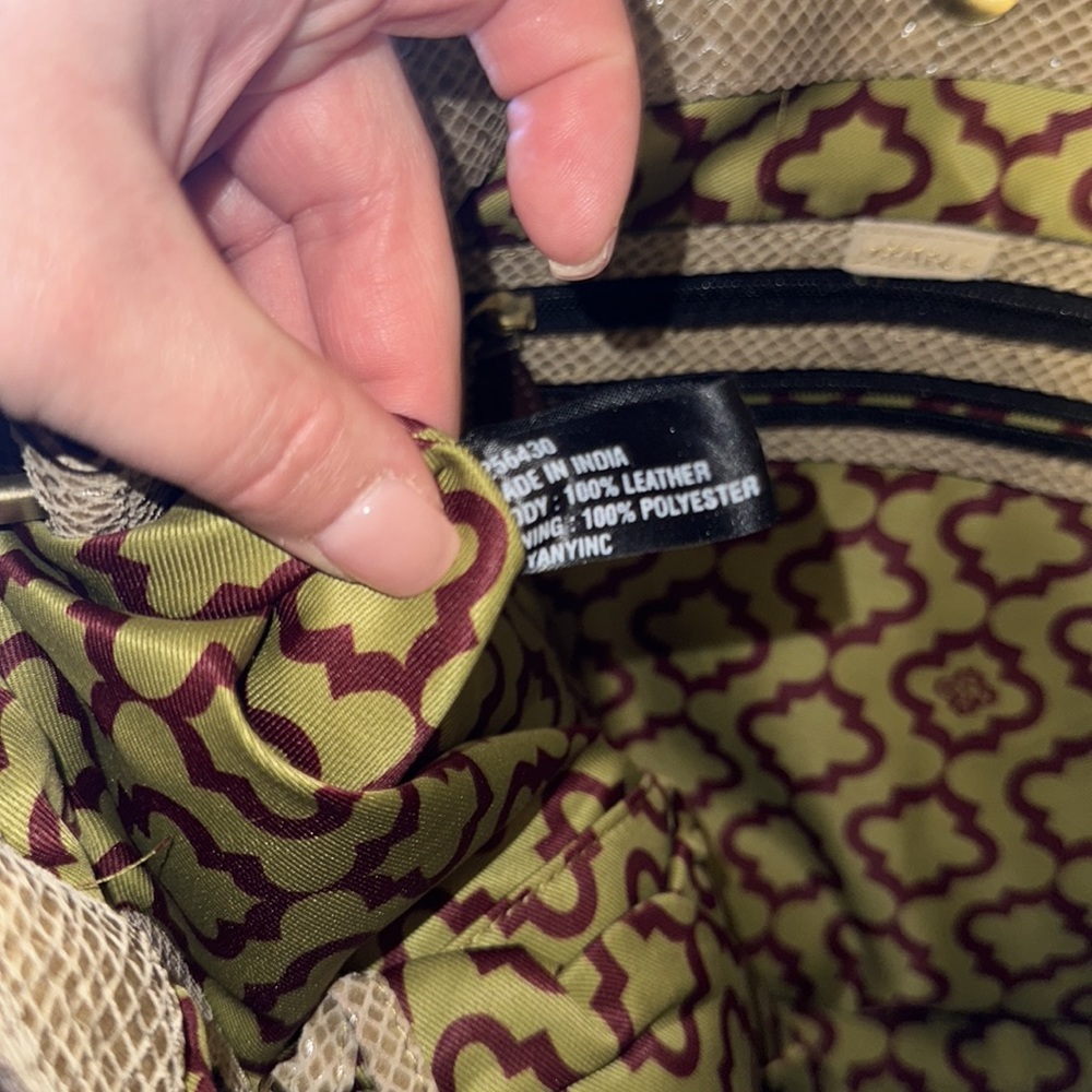 💜Half off 💜OrYANY Bette Embossed Python Leather Bag. Dust bag included NWOT - Picture 9 of 12